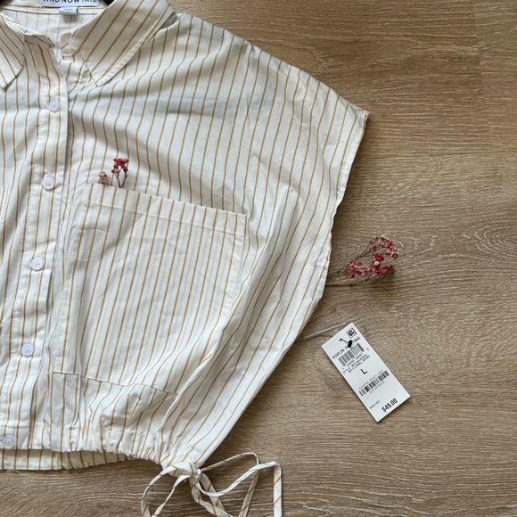 Macy's And Now This Women's Striped Button Front Cotton Top. - Picture 5 of 9